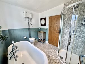 Photo 11- click for photo gallery